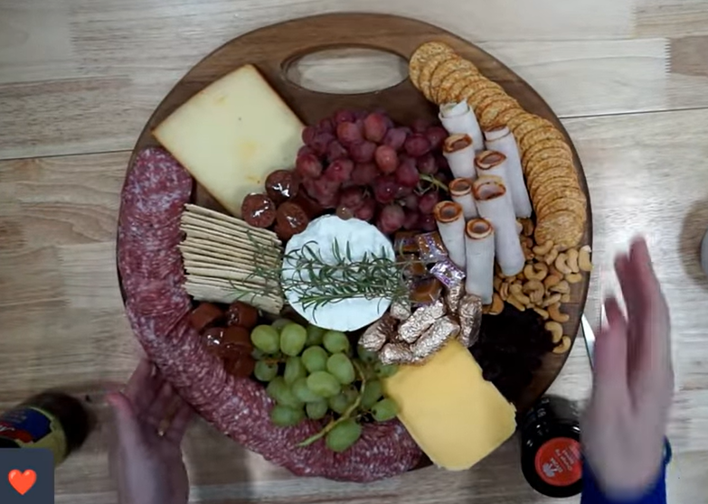 ThanksgivingCharcuterie,HolidayEntertaining,FriendsgivingIdeas,Carina Gardner, Design Suite, University of Arts and Design