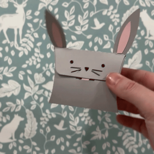 3D Pillow Box Tutorial Carina Gardner Silhouette Siser Cricut Die Cut Animal Valentine Holiday Assembly Instructions