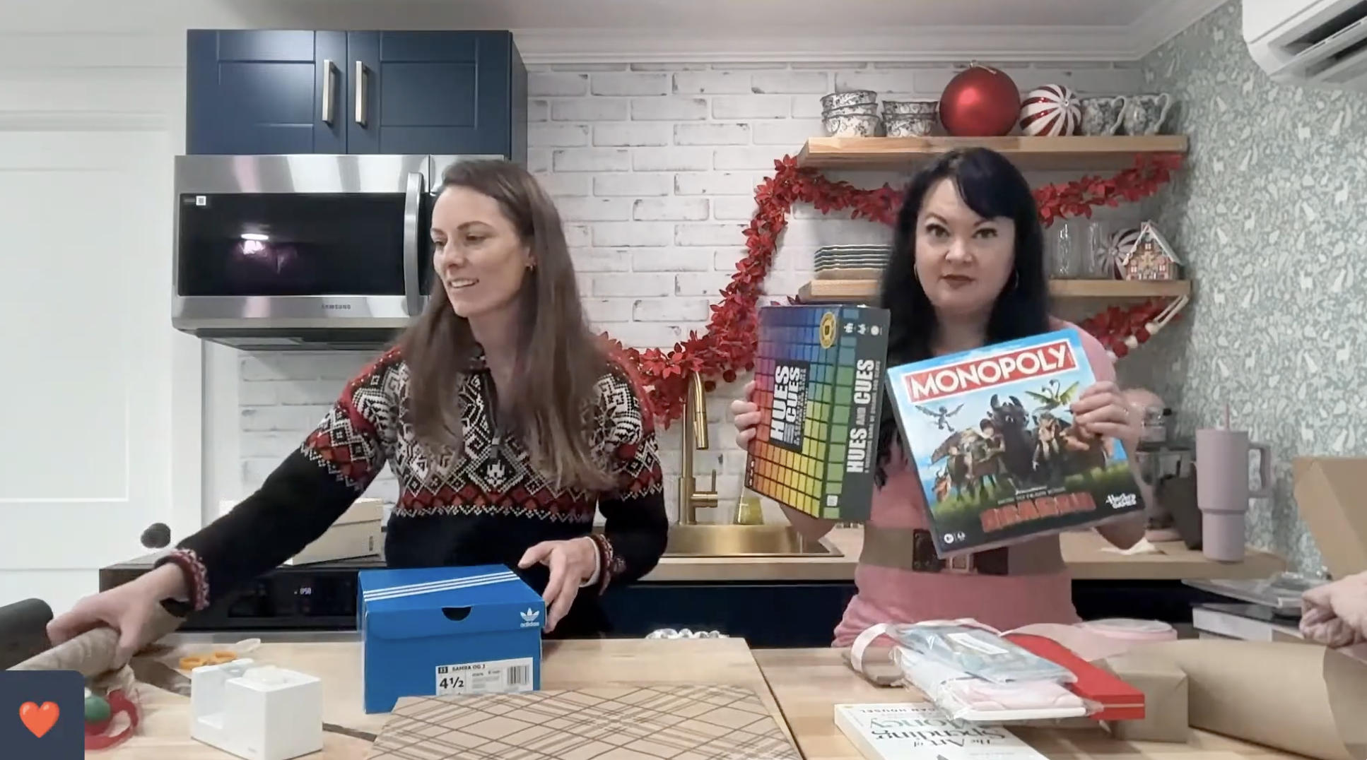 Christmas Gift Wrapping Traditions with Carina Gardner and Melissa Esplin Youtube Presents 